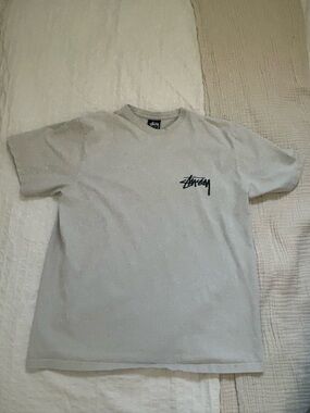Stussy Light Gray Crewneck T-Shirt with Black Script Logo size medium